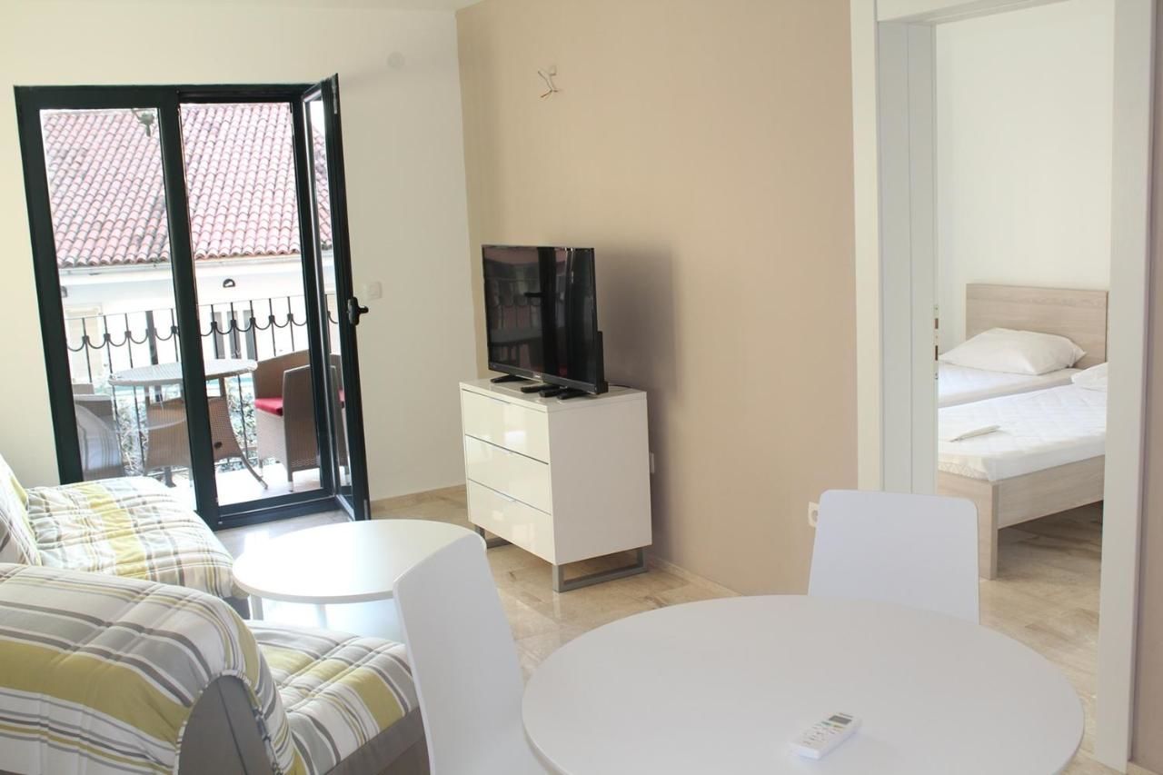 Апартаменты Family Apartments Budva Будва-18